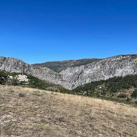 Le Nirvana Campsite Saint-Auban (Alpes-Maritimes)